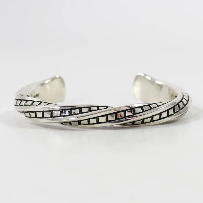 women's beaded bracelets -Helix Twist Cuff