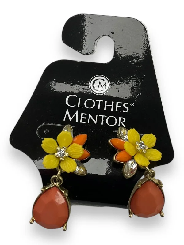 women's artistic earrings -Earrings Dangle/drop By Clothes Mentor