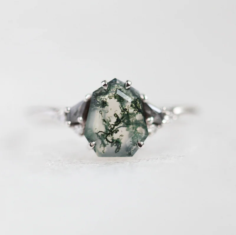 women's fashion necklaces -Eloise Heptagon Moss Agate Ring