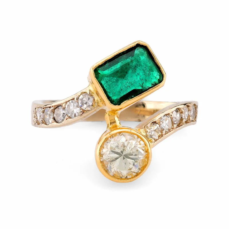 women's vintage style necklaces -Vintage Emerald Diamond 18K Yellow Gold Bypass Ring