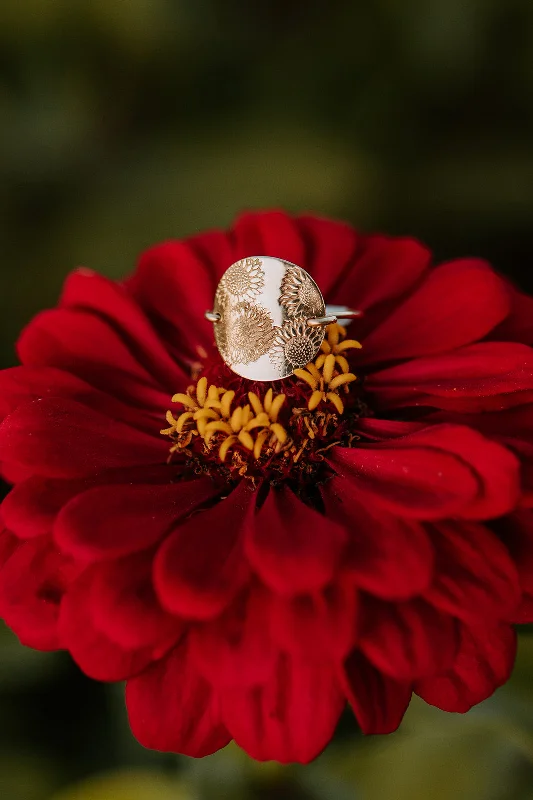 women's minimal rings -Sunflower Stamped Ring