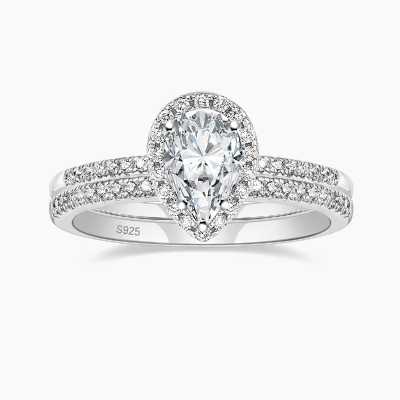 women's flower-shaped engagement rings -Drop-shaped Cubic Zirconia Ring Set