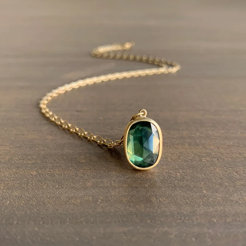 women's luxury diamond necklaces -Oval Green Sapphire Necklace