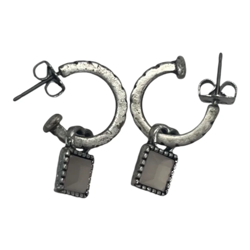 women's statement earrings -Earrings Dangle/Drop By Clothes Mentor In Silver