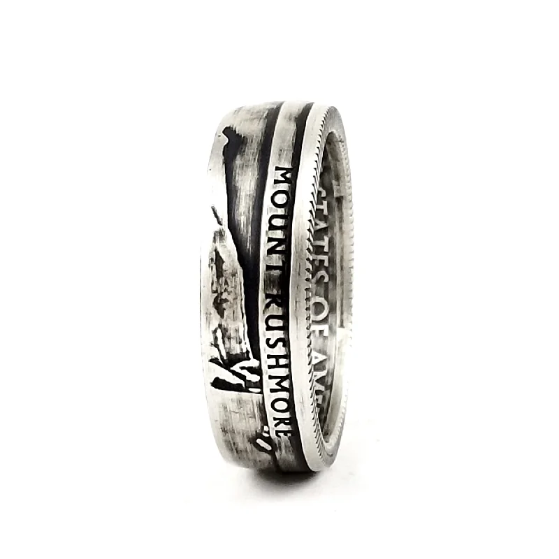 women's promise rings -90% Silver Mount Rushmore National Park Quarter Ring