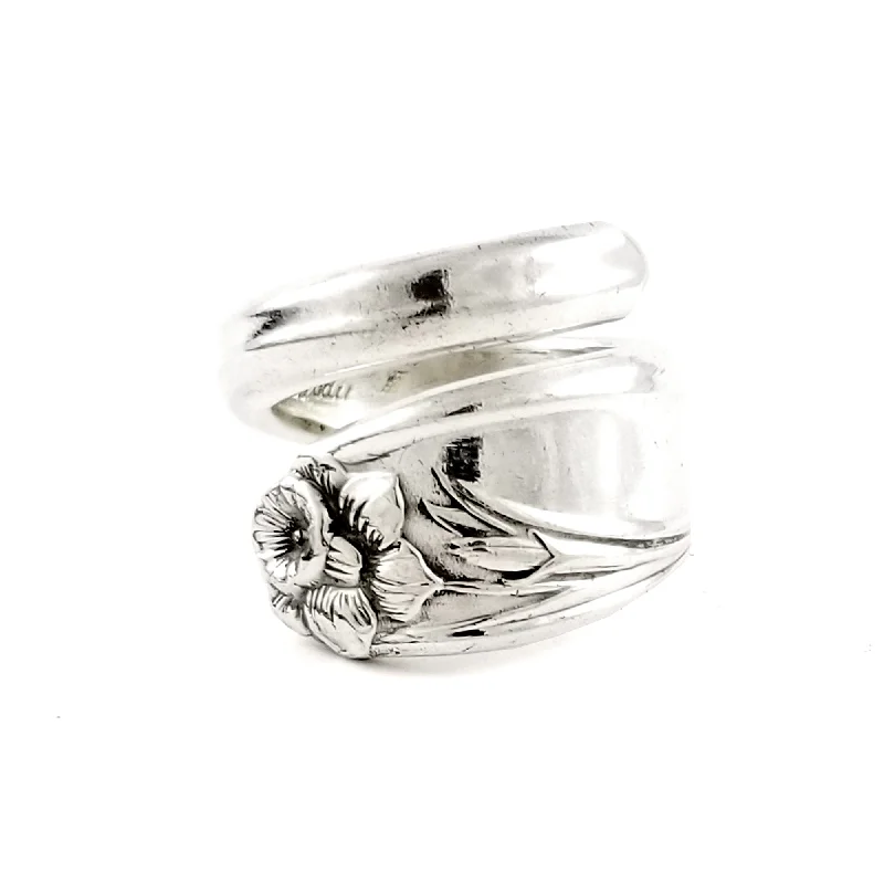 women's designer rings -Rogers Daffodil Wrap Around Spoon Ring