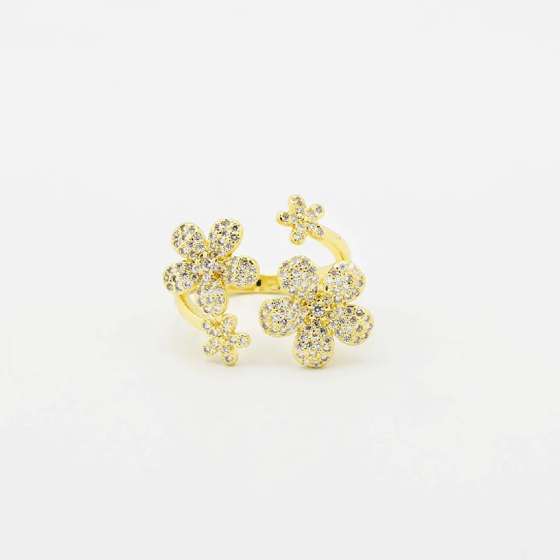 women's polished rings -Multi Flower Ring P7