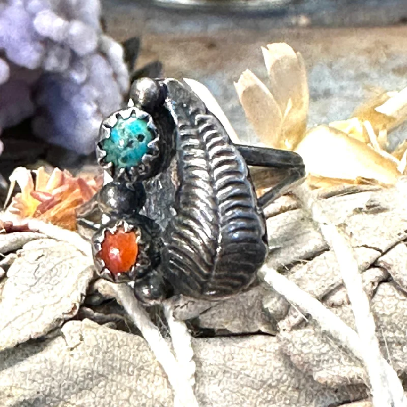 women's promise rings -Little Navajo One Feather Ring Sterling Silver Turquoise Coral Size 6