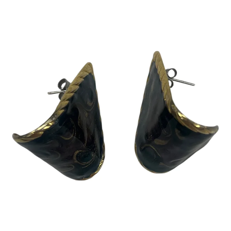 women's trendy earrings -Earrings Dangle/Drop By Clothes Mentor In Multi