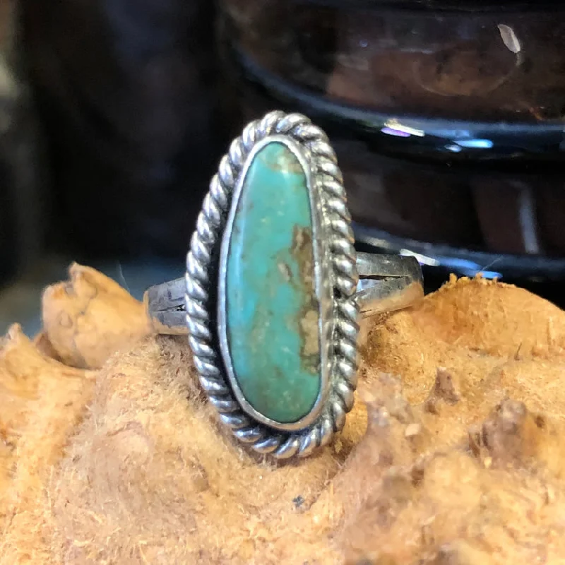 women's emerald rings -Vintage Mexican Sterling Silver & Turquoise Ring 6 1/2