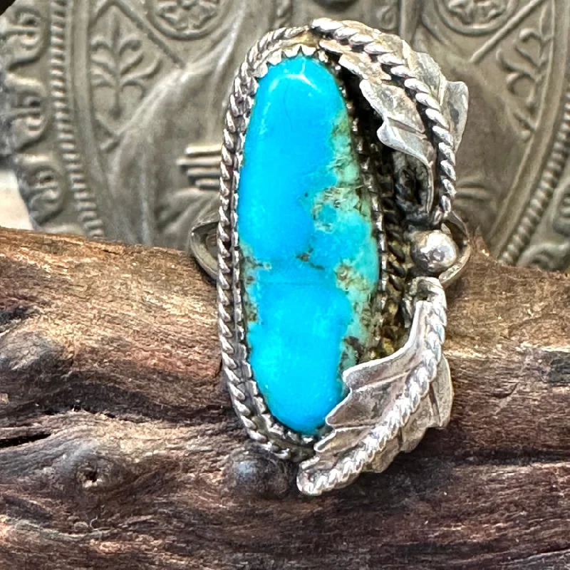 women's luxury rings -Vintage Navajo Sterling Silver Turquoise Two Feather Ring Size 7