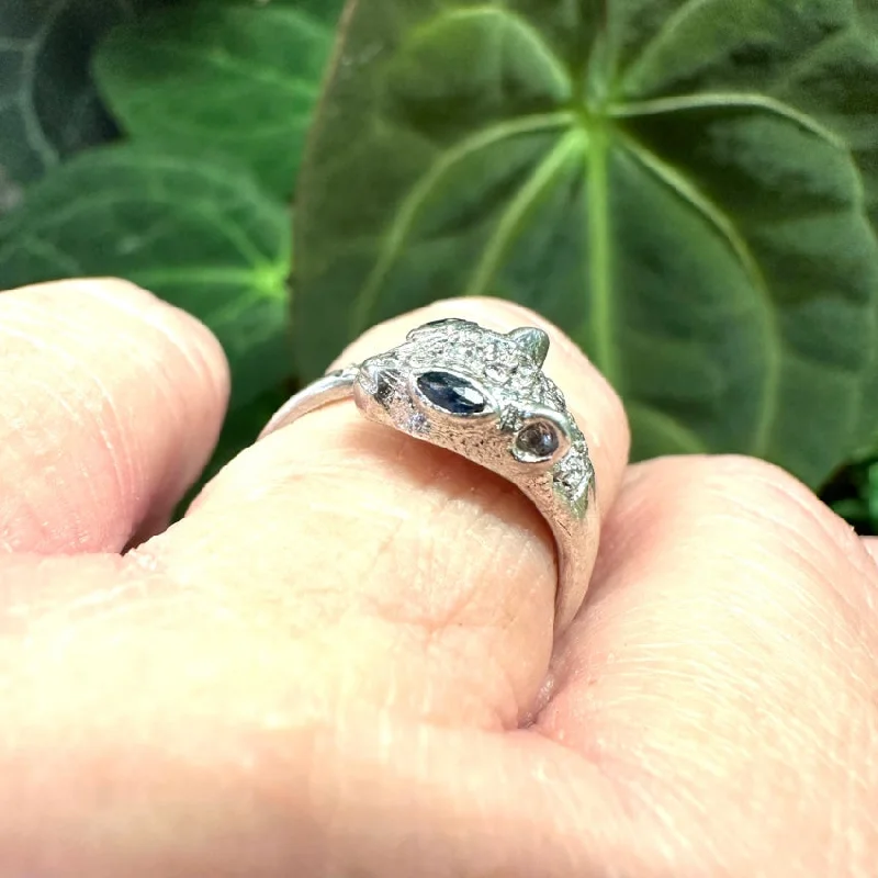 women's designer rings -Vintage Sterling Silver Diamond Blue Sapphire Jaguar Cat Ring 7