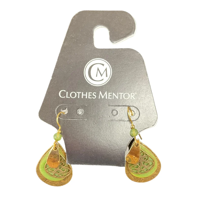 women's minimalist gold earrings -Earrings Dangle/drop Clothes Mentor