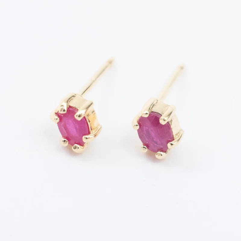 women's teardrop earrings -Gold Vermeil Oval Ruby Claw Shaped Studs