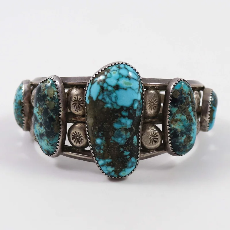 women's modern bangles -1970s Turquoise Cuff