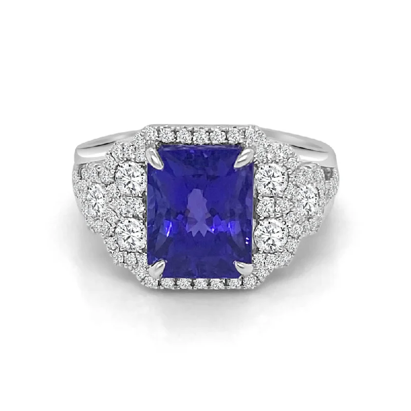 women's cocktail rings -18k White Gold Tanzanite Ring