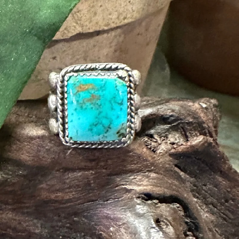 women's bridal rings -Early Time Worn Navajo Sterling Silver Turquoise Raindrop Ring Size 5