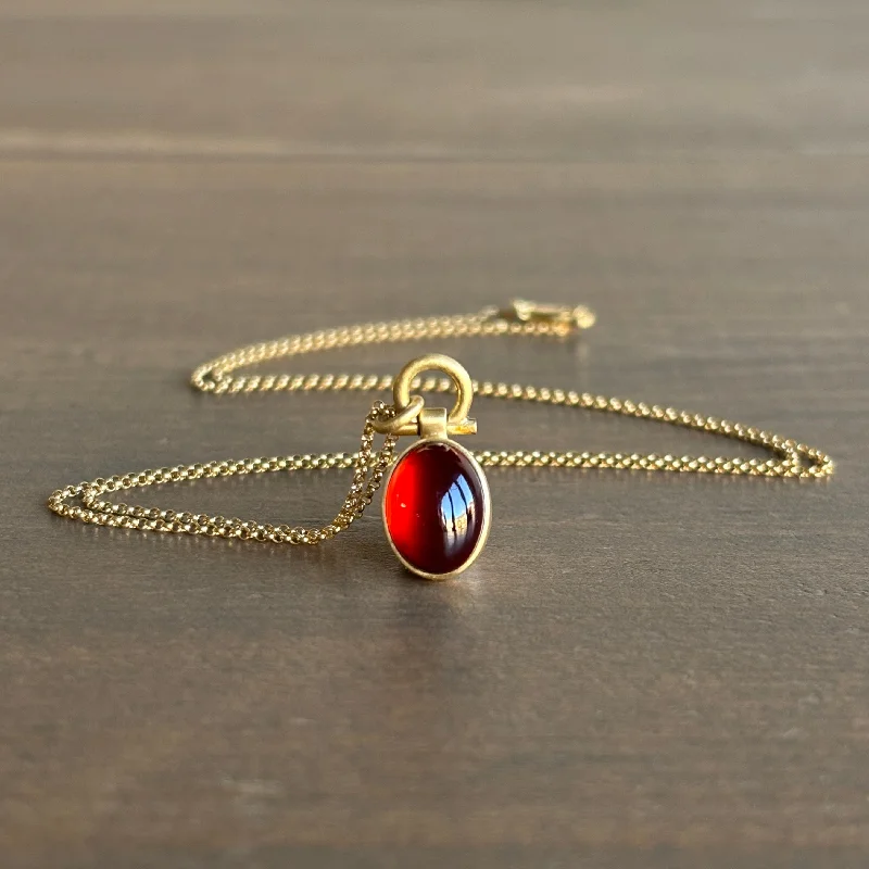 women's chunky chain necklaces -Oval Garnet Cabochon Pendant